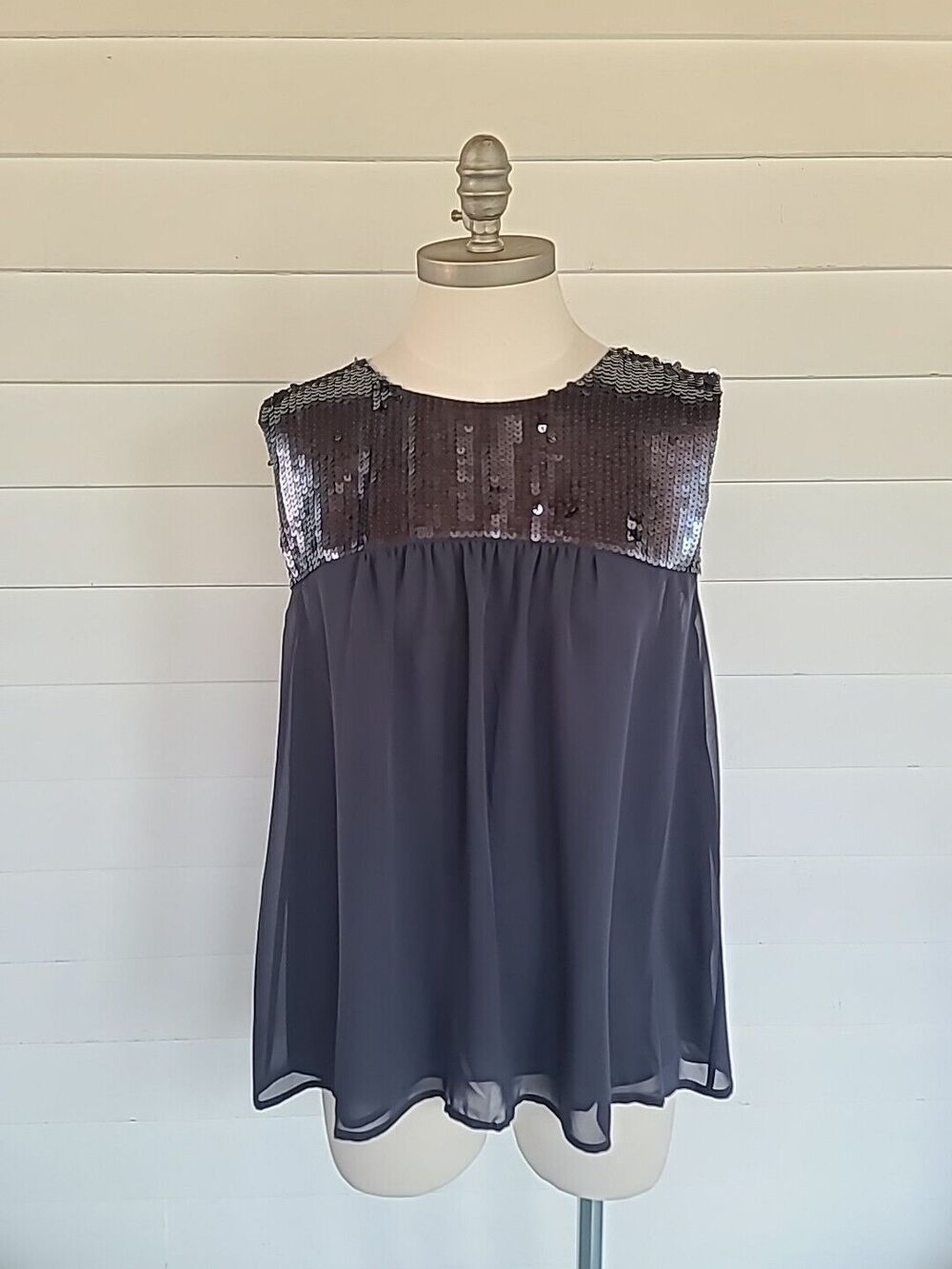 Ann Taylor Loft Sequin Top Large